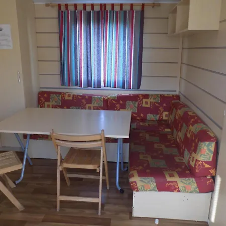 Natur Camping Bungalow T2 Holiday home *